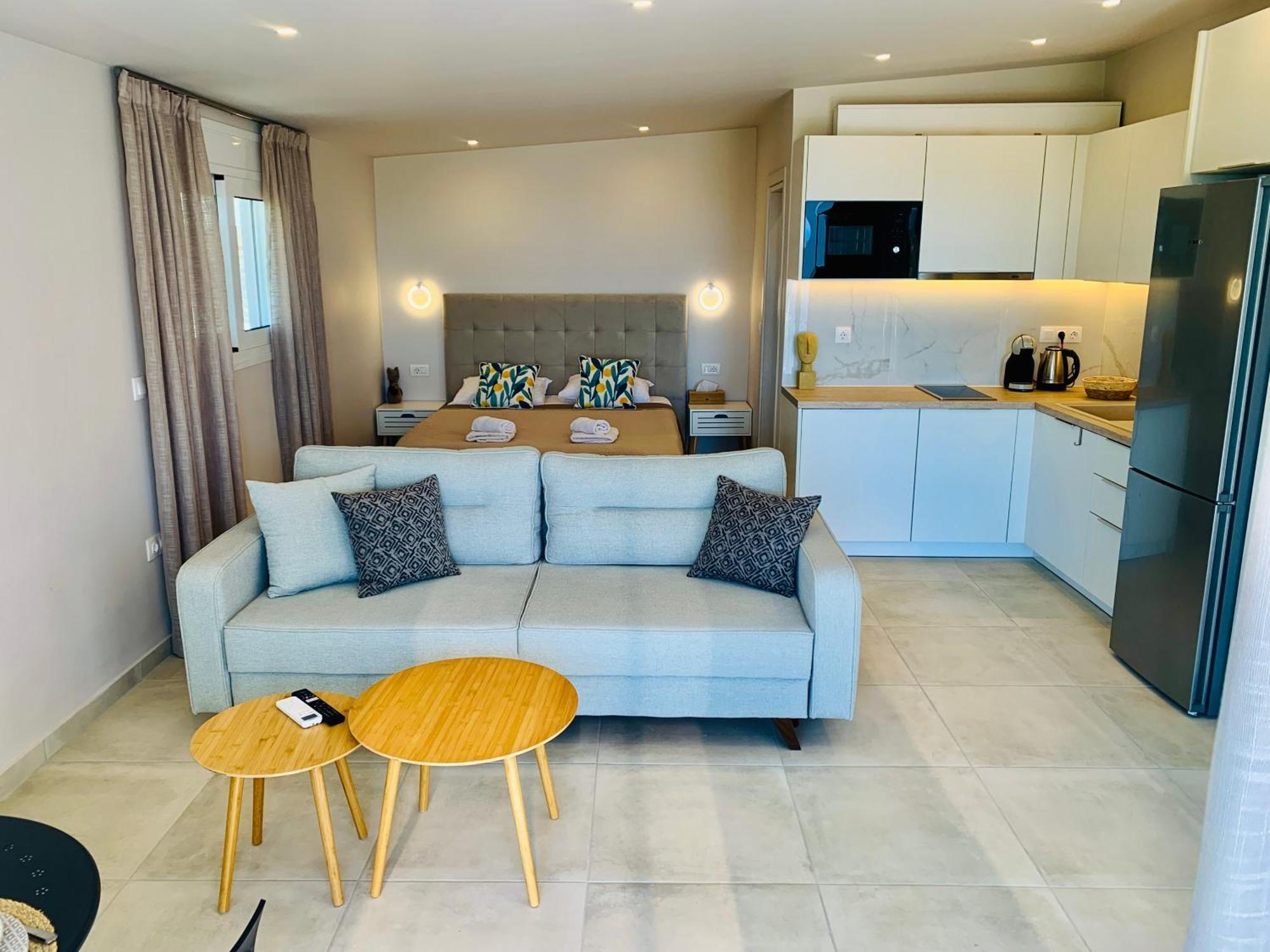 Thelfi Luxury Studio In Attica - Close To Varkiza Beach - Sea View Vári Eksteriør billede