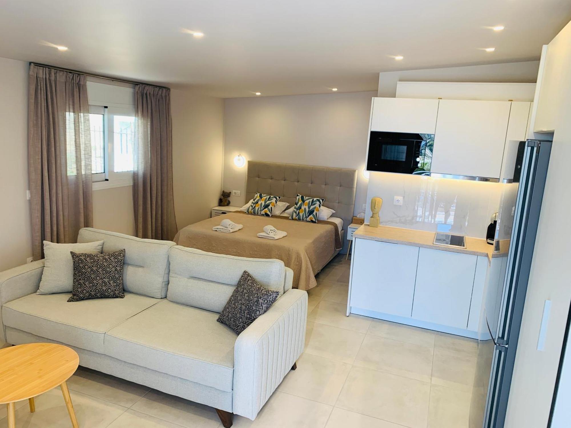 Thelfi Luxury Studio In Attica - Close To Varkiza Beach - Sea View Vári Eksteriør billede