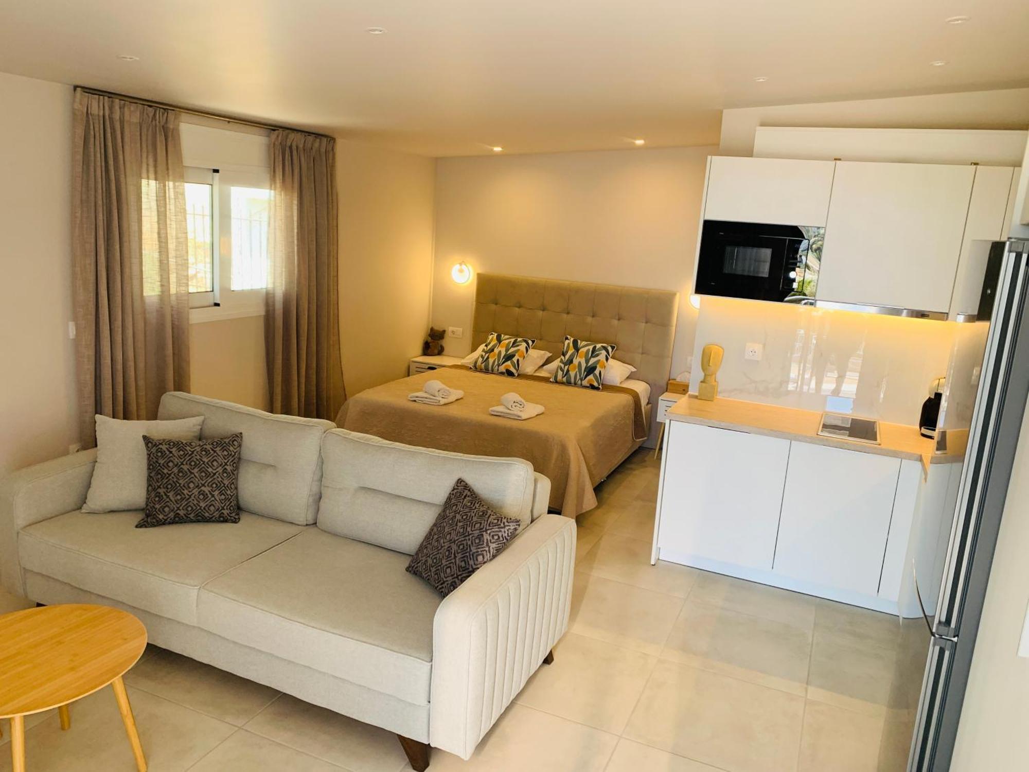 Thelfi Luxury Studio In Attica - Close To Varkiza Beach - Sea View Vári Eksteriør billede